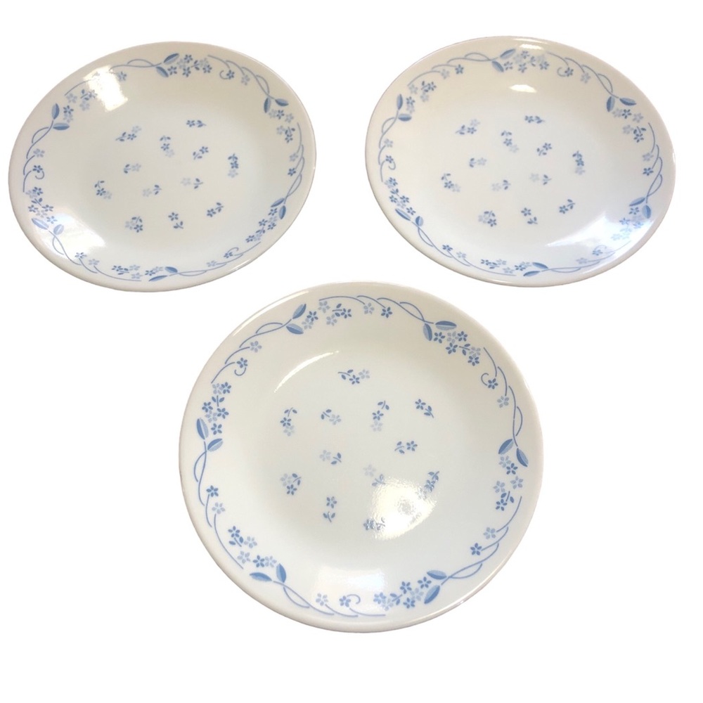 Vintage corelle ( 3 ) Small plates 6 3/4" Provincial Bue